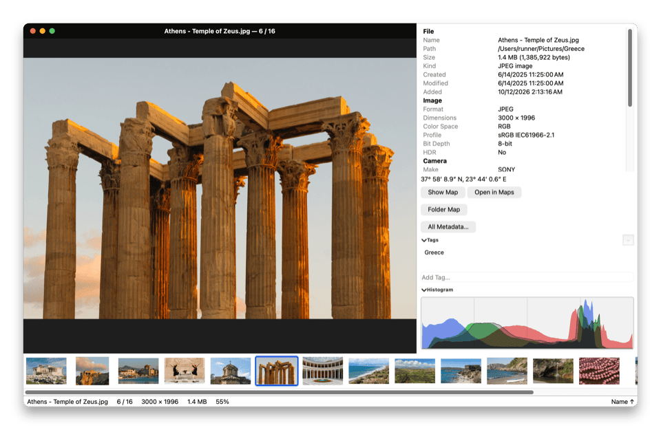 Info panel with camera data, histogram and Finder tags, and the filmstrip below the photo